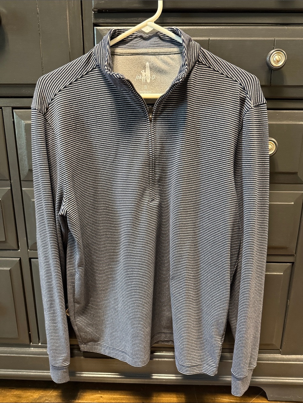 johnnie-O Gray and Navy Striped Quarter-Zip Pullover